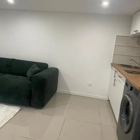 Apartment Sublime Entierement Neuf, Luxueuse, Proche De L'aeroport Charles De Gaulle Parc Expo Villepinte Et Paris *